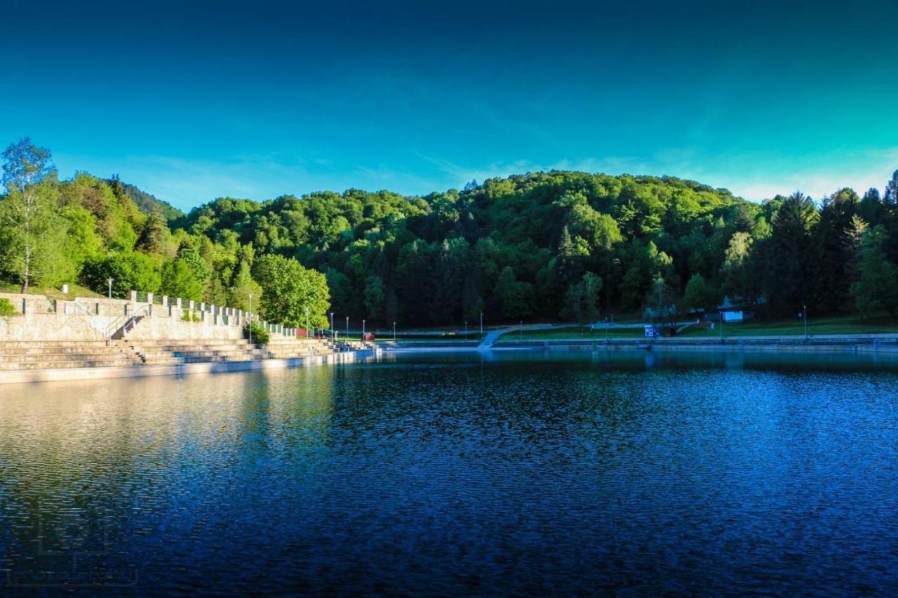 Kuća za odmor, Ferienhaus, Holiday home RUGAŠ Orahovica Exterior foto